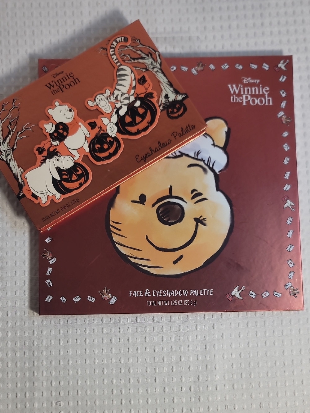 Disney Winnie the Pooh Face & Eyeshadow Palette - Orange, Brown